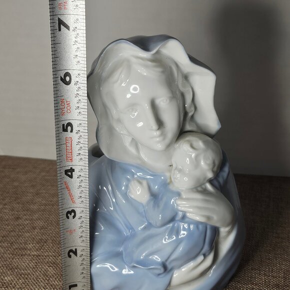 Madonna and Child Figurine Reginart Blue and White Porcelain Planter Mother Mary - Picture 9 of 11